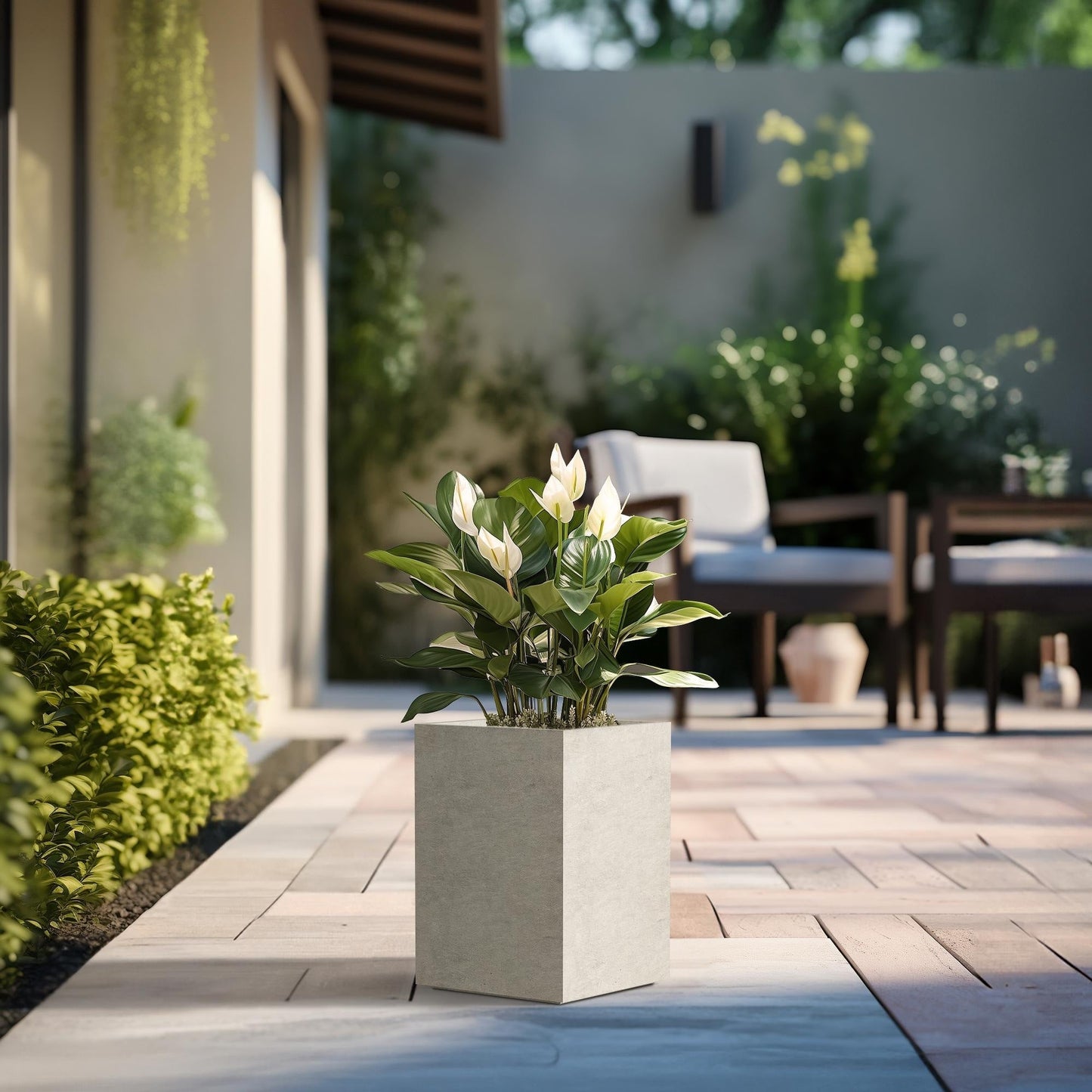 Jardinières rectangulaires hautes en béton / Grands bacs à fleurs d'intérieur et d'extérieur