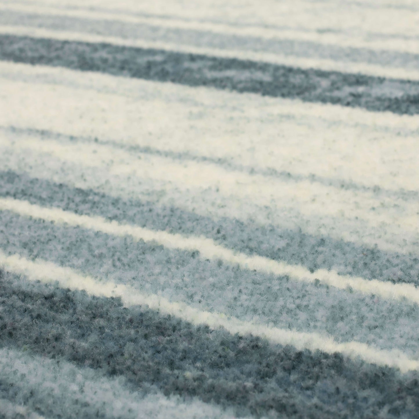 Tapis de style bohème à rayures multicolores Sultan de la collection Curated Nomad