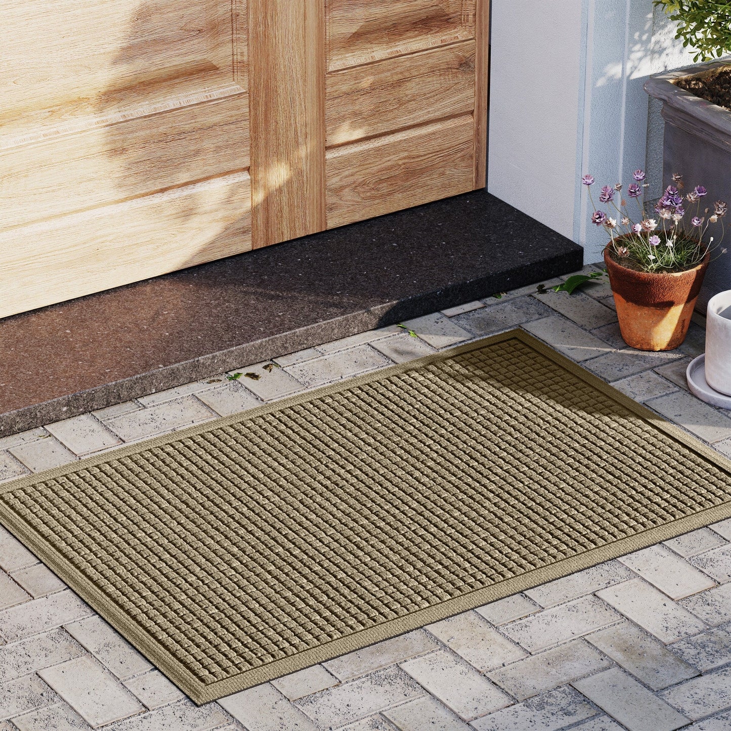 Tapis d'entrée WaterHog Squares pour intérieur et extérieur