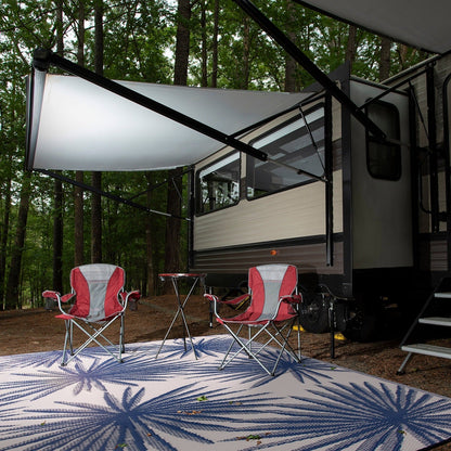 Tapis d'extérieur réversibles en plastique recyclé à motif floral tropical de World Rug Gallery