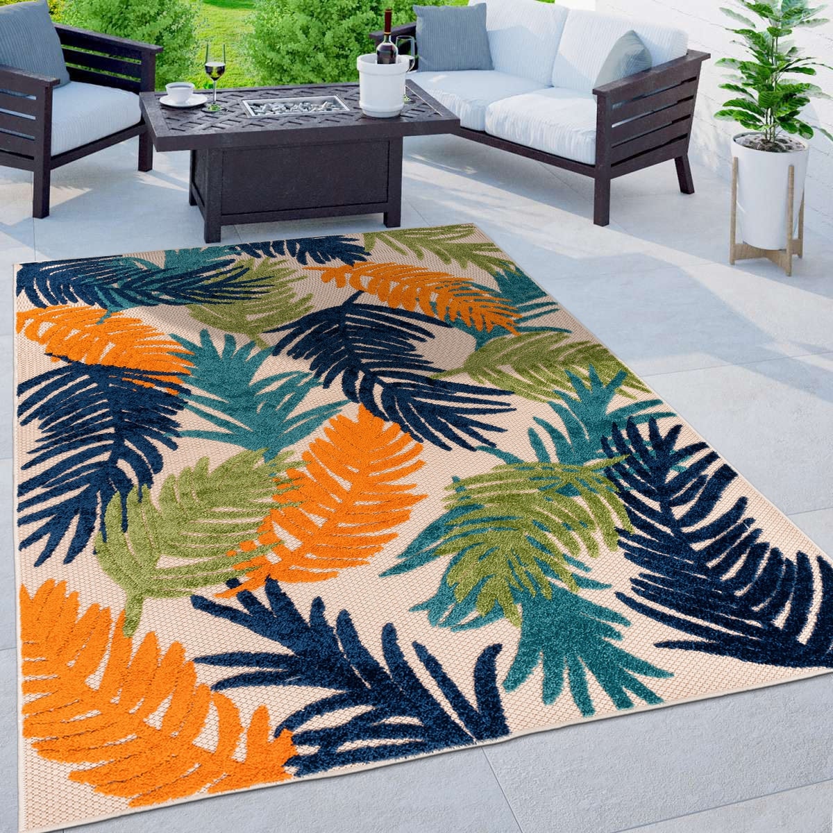 Tapis d'intérieur/extérieur moderne à motif floral tropical de World Rug Gallery