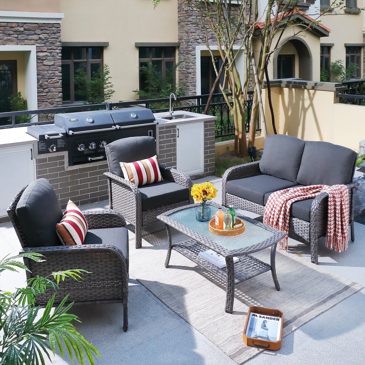 Ensemble de conversation de patio extérieur XIZZI 4 pièces avec table